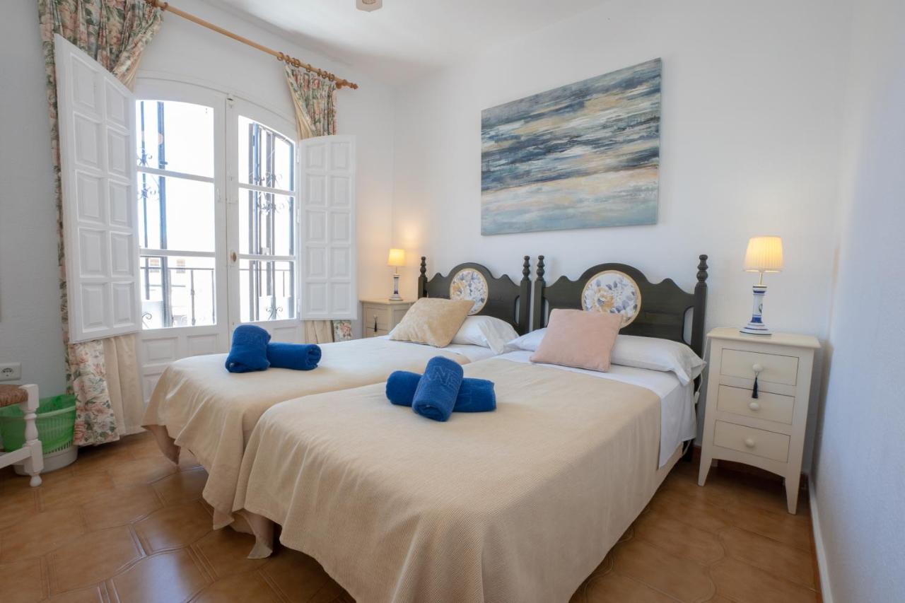 Pinos 2 Appartement Nerja Buitenkant foto